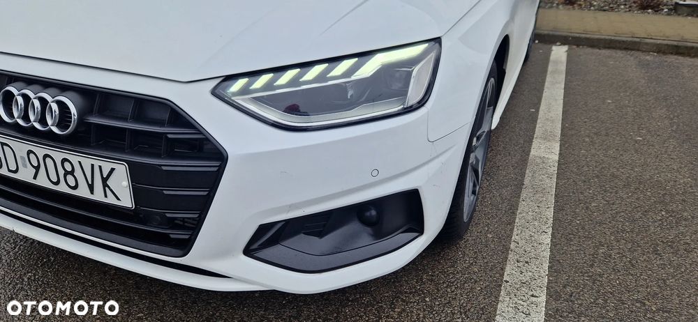 Audi A4 Limousine 40 TFSI mHEV S Line S tronic - 3