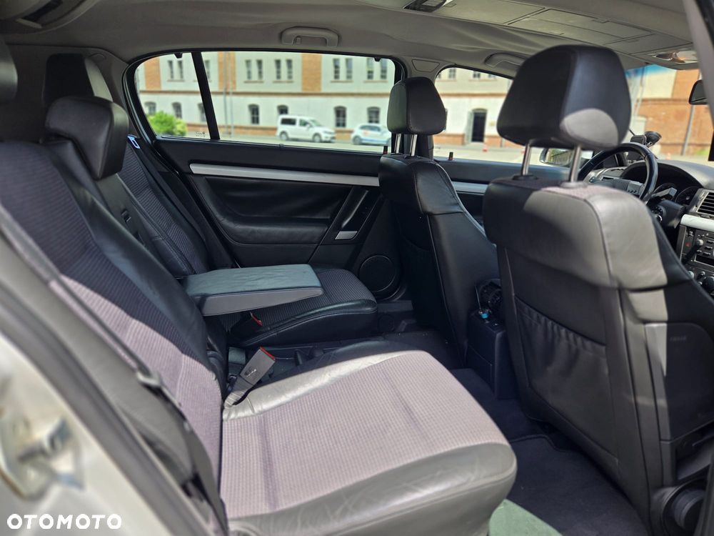 Opel Signum 1.9 CDTI Sport - 10