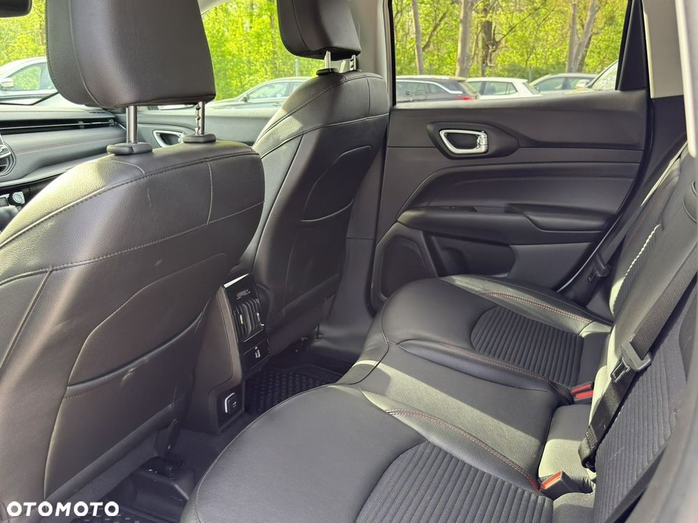 Jeep Compass - 15