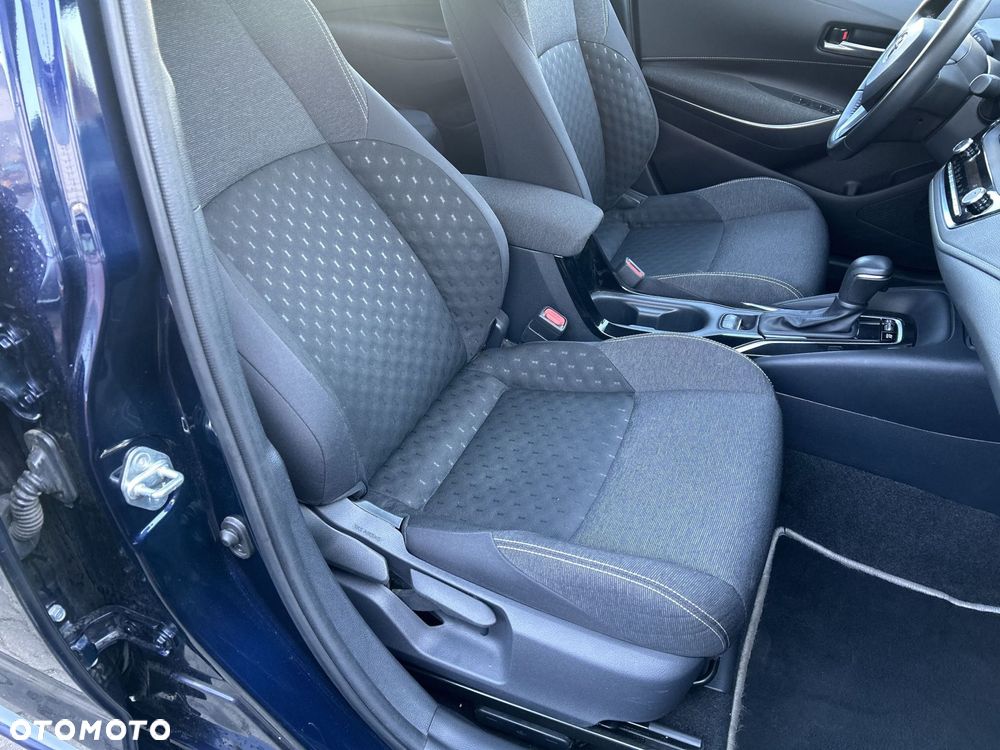 Toyota Corolla 1.8 Hybrid Comfort - 15