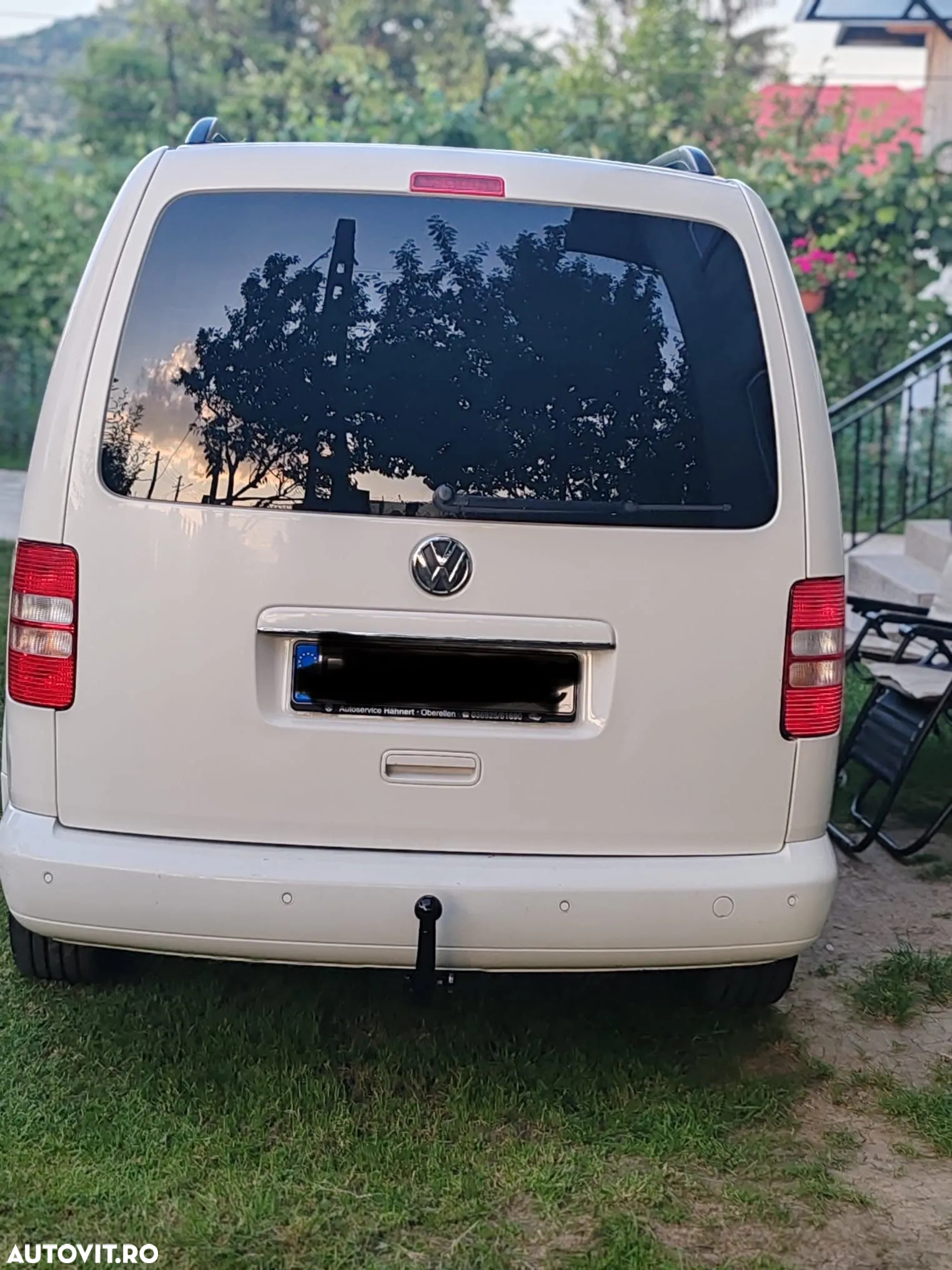 Volkswagen Caddy 2.0 TDI Comfortline DSG - 2