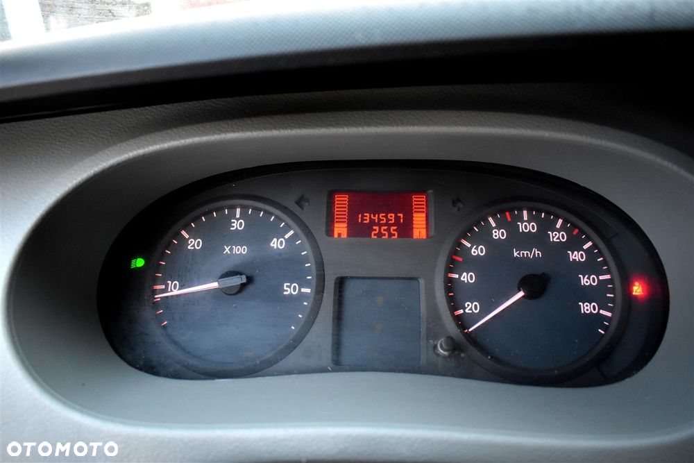 Renault Master - 33