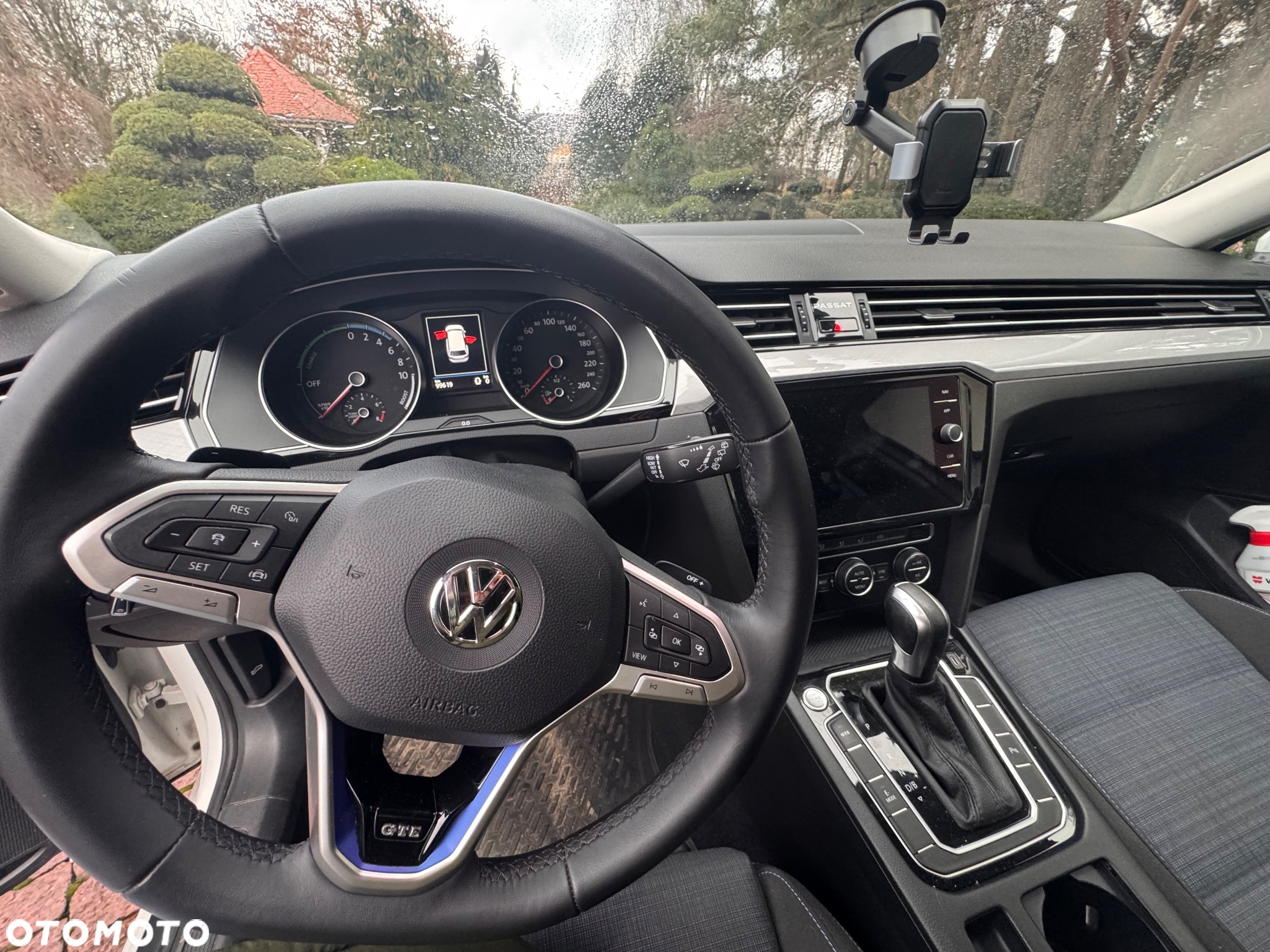 Volkswagen Passat - 13