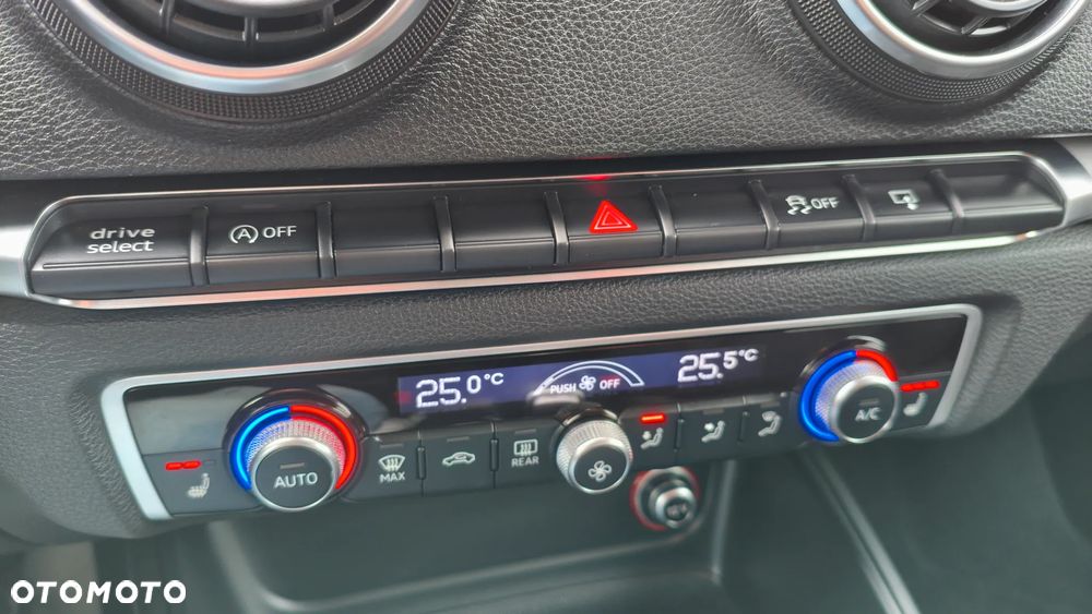 Audi A3 Sportback - 11