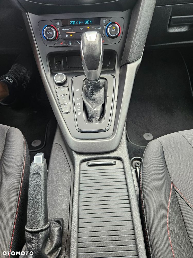 Ford Focus 2.0 TDCi ST-Line ASS PowerShift - 13