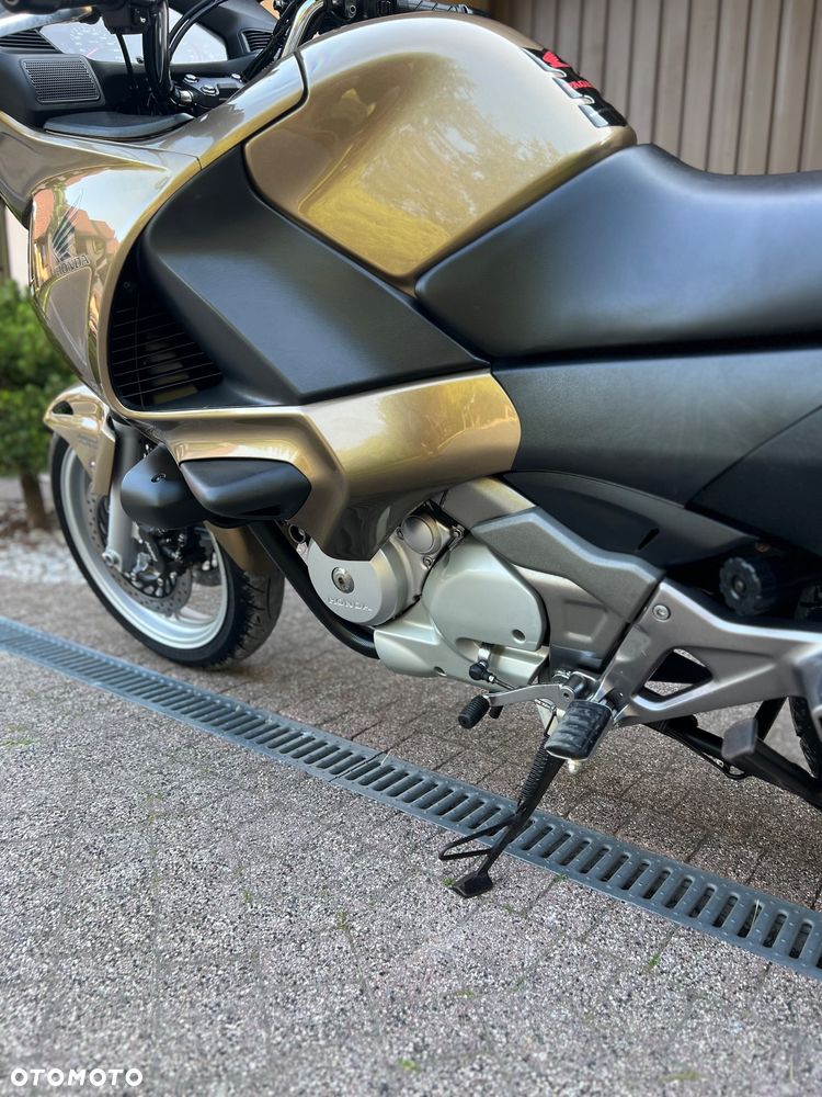 Honda NTV - 28