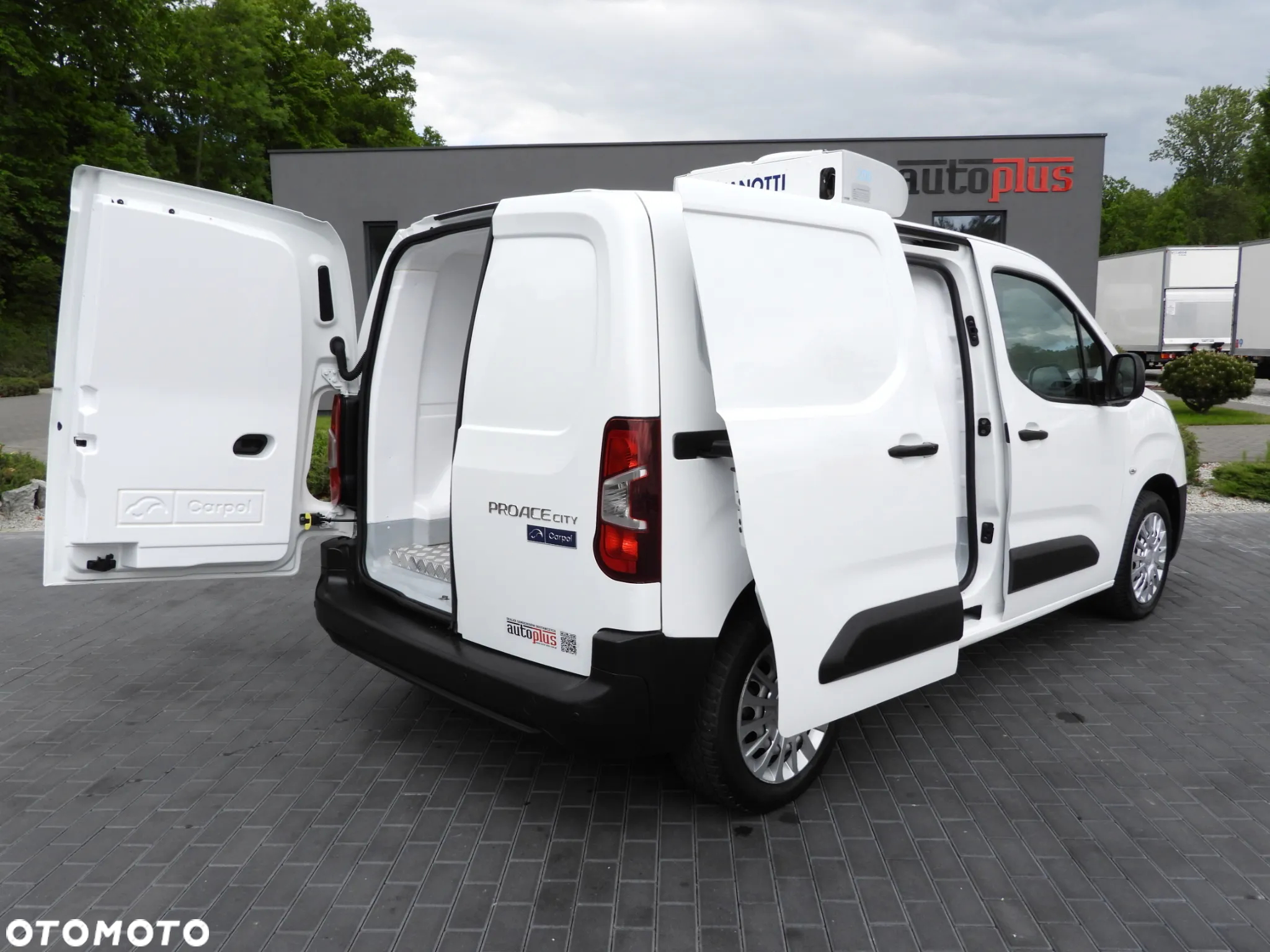 Toyota PROACE CITY  FURGON CHŁODNIA -15*C ZASILANIE 230V TEMPOMAT KLIMATYZACJA 100KM [ 975800 ] - 4