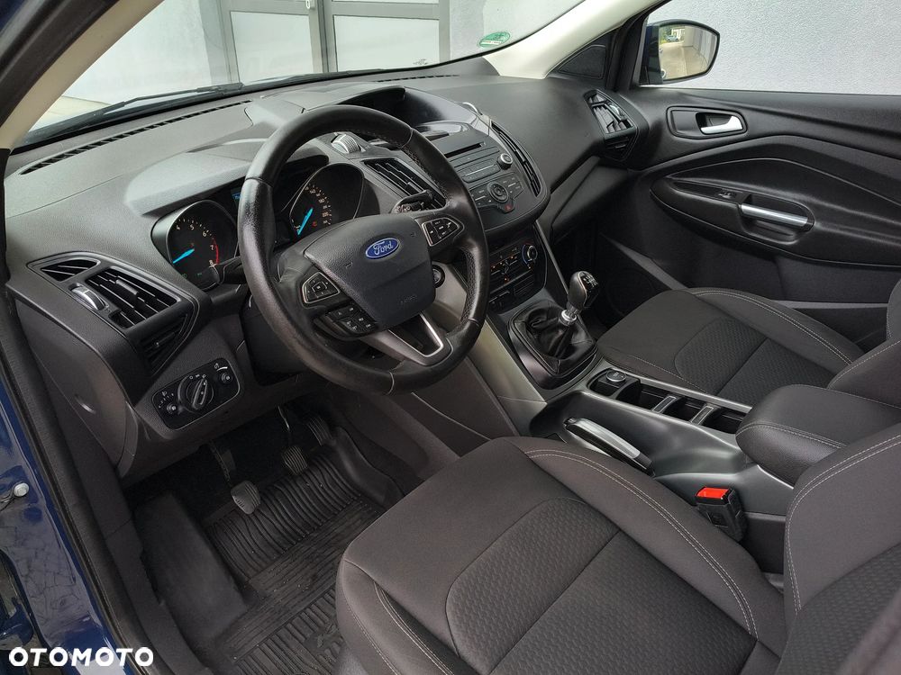 Ford Kuga 1.5 EcoBoost 2x4 Business Edition - 8