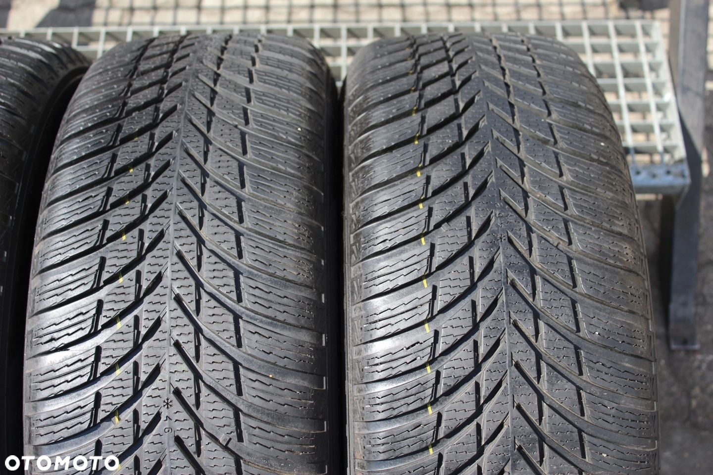 4x 225/60R17 NOKIAN SNOWPROOF 2 SUV 103V XL 23r 7,5mm - 2