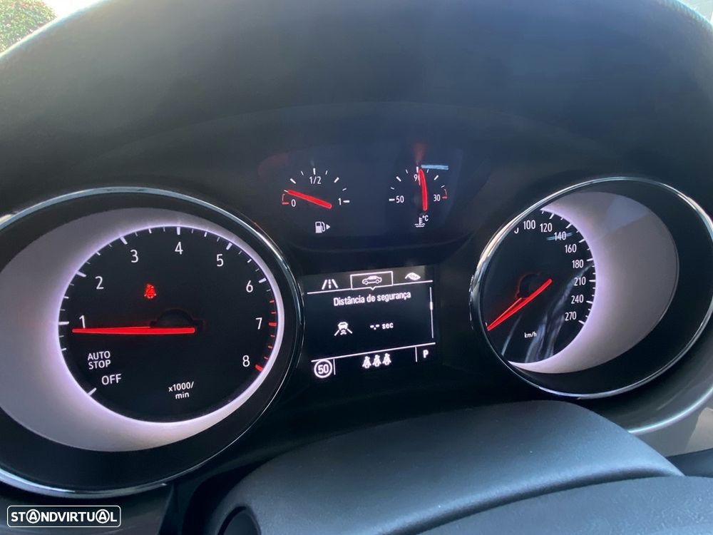 Opel Astra Sports Tourer 1.4 T GS Line CVT S/S - 40