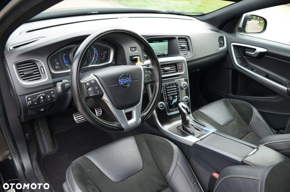 Volvo V60 - 23