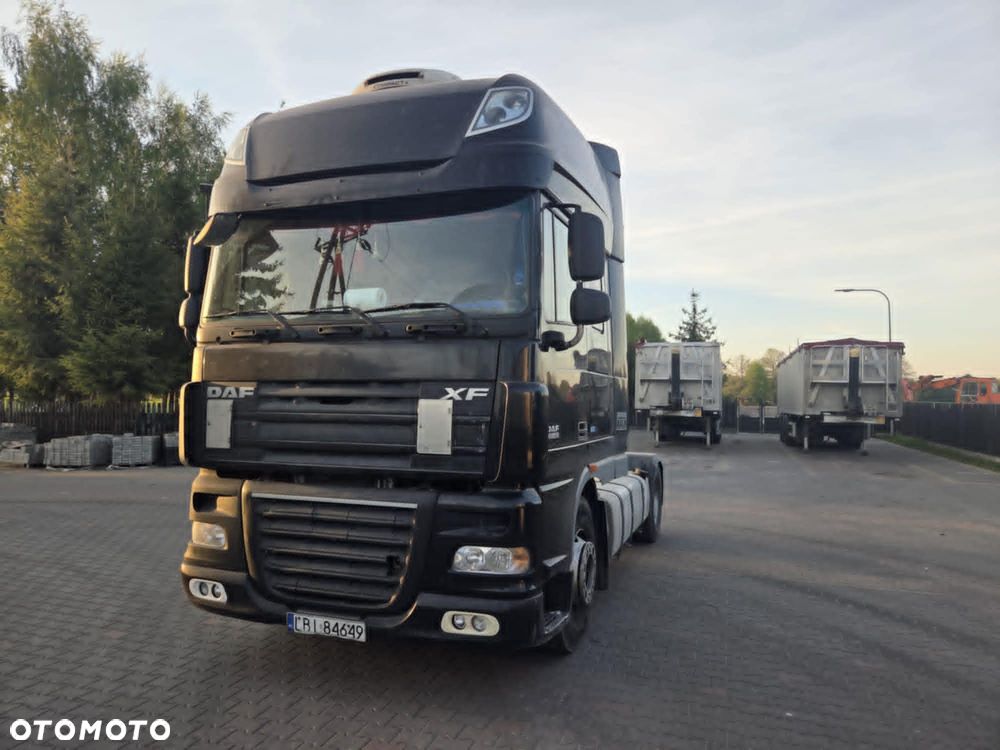 DAF 105 XF LOW DECK - 2