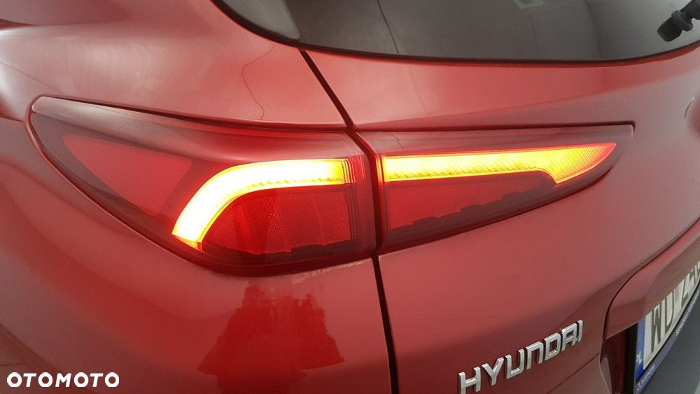 Hyundai Kona - 12