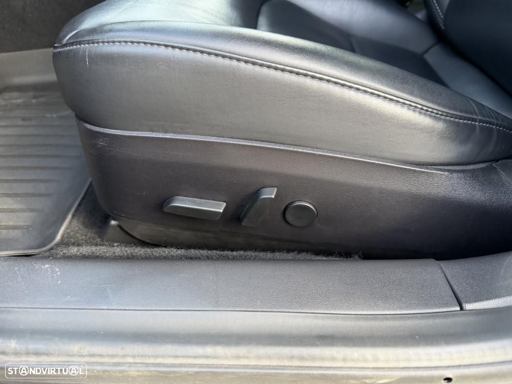 Tesla Model 3 Long-Range Dual Motor AWD - 19