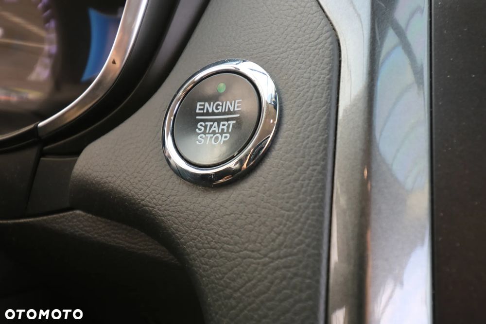 Ford Mondeo 2.0 Hybrid Titanium GPF - 26