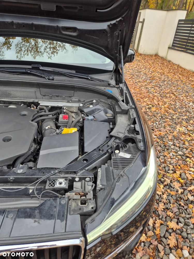 Volvo XC 60 B4 D Momentum Pro - 28