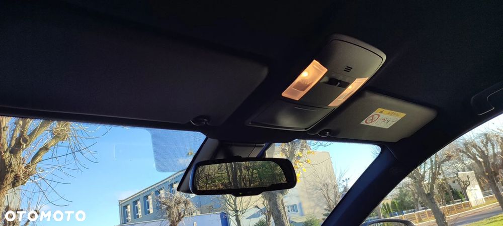 Toyota RAV4 Hybrid Style 4x4 - 22