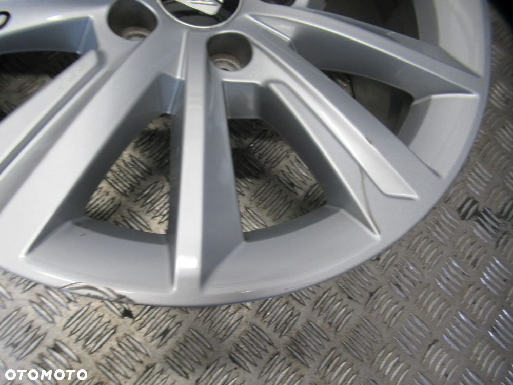 Felgi Seat Alhambra Altea Ateca Leon Exeo 6,5Jx16 et33 5x112 7N5 - 7
