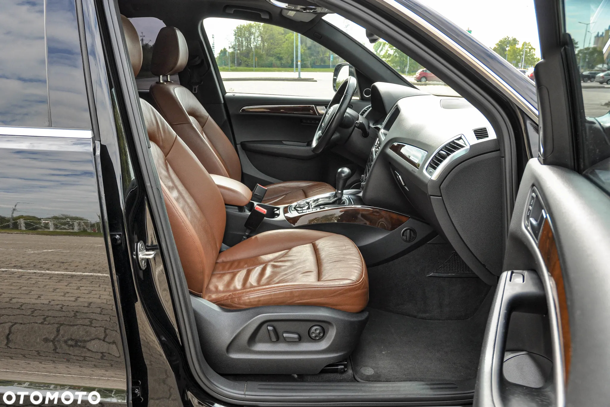 Audi Q5 3.2 FSI Quattro S tronic - 12