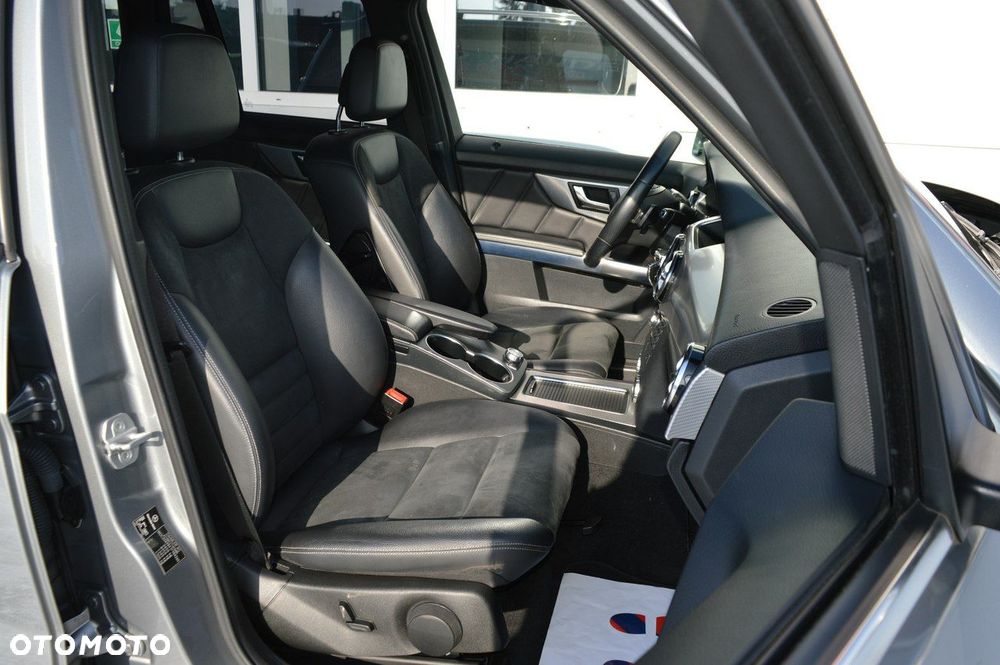 Mercedes-Benz GLK 220 CDI 4Matic (BlueEFFICIENCY) 7G-TRONIC - 24