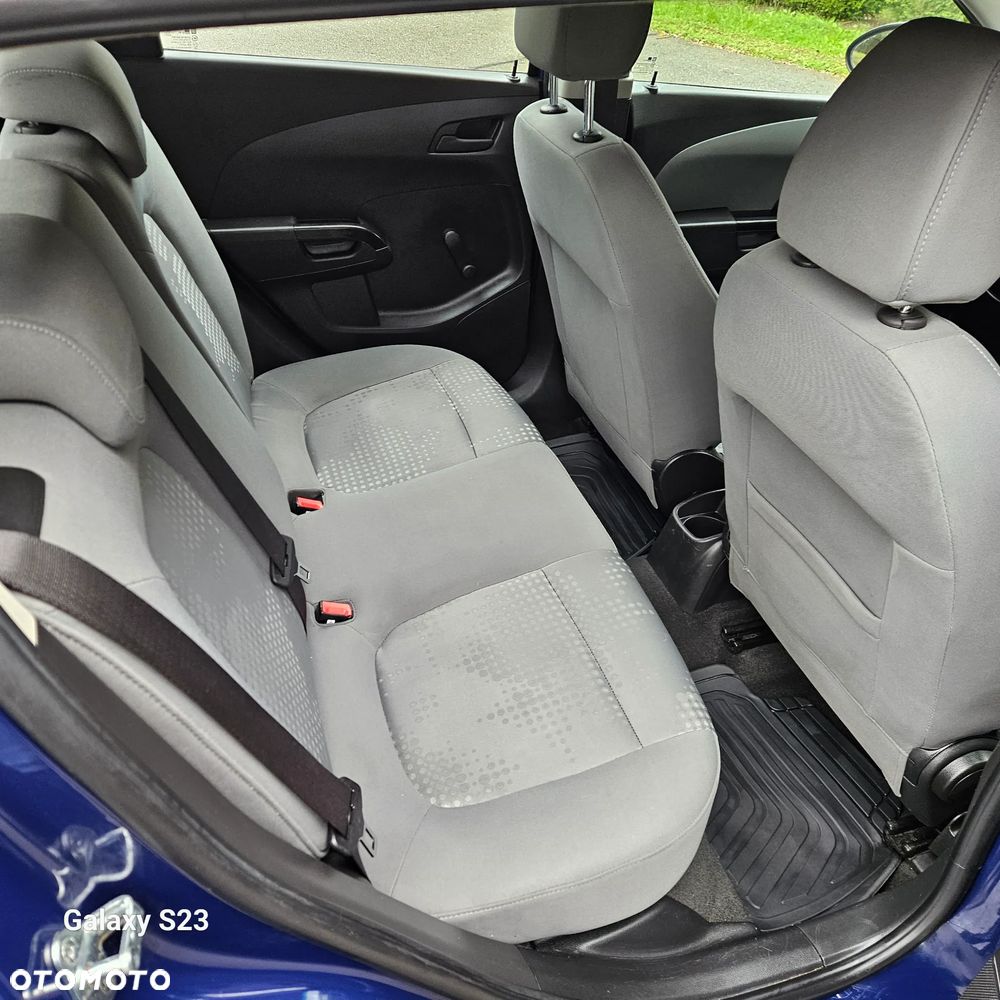 Chevrolet Aveo 1.2 LS - 22