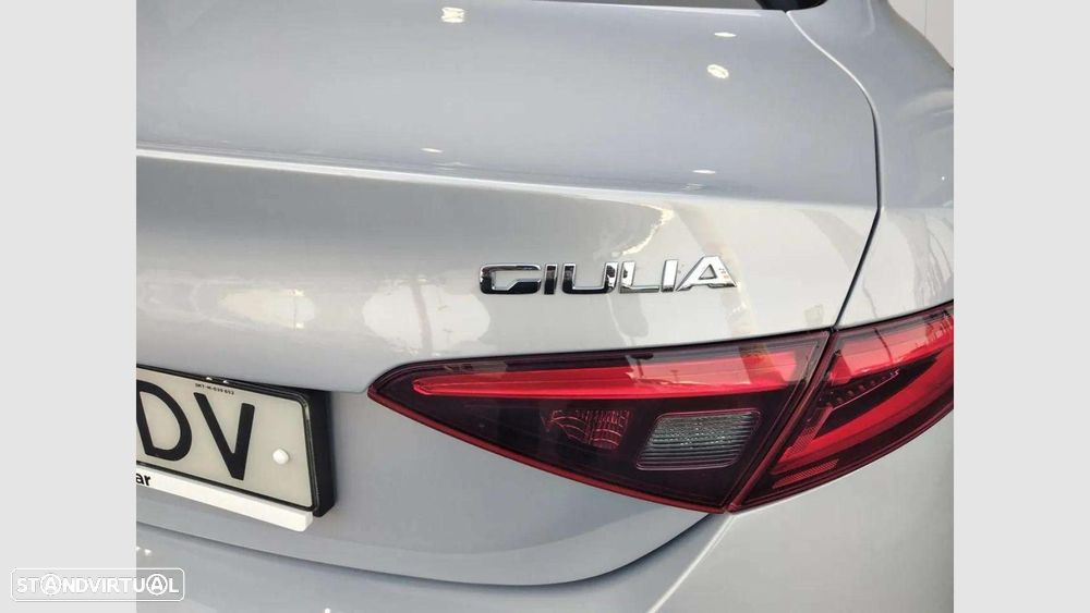 Alfa Romeo Giulia 2.2 D Super AT8 - 15