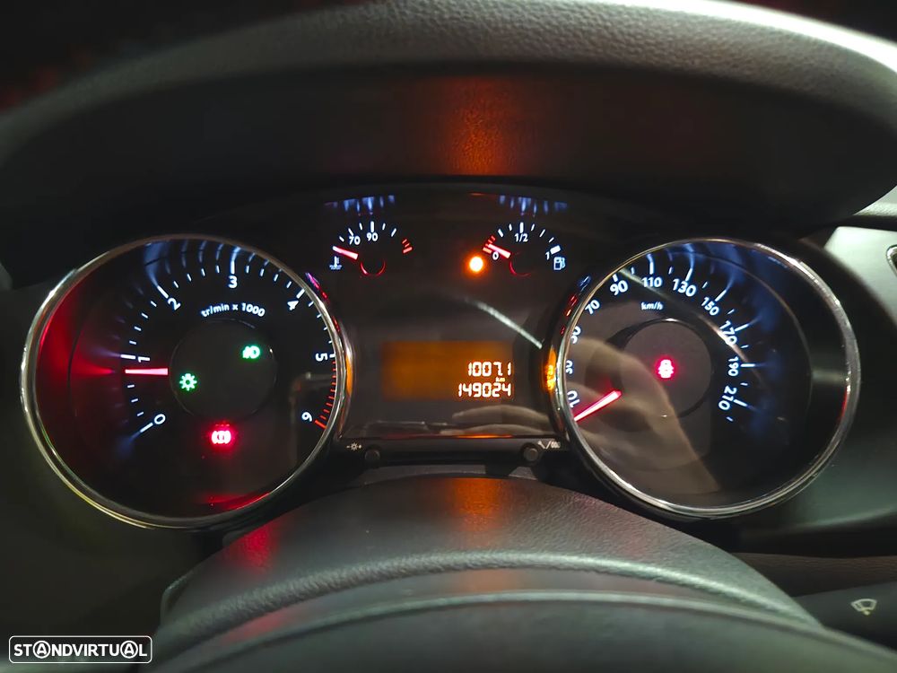 Peugeot 3008 1.6 HDi Style - 22