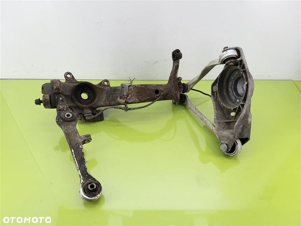 Zwrotnica lewa przód Audi A8 D2 1994-2002 2,5 TDI - 4