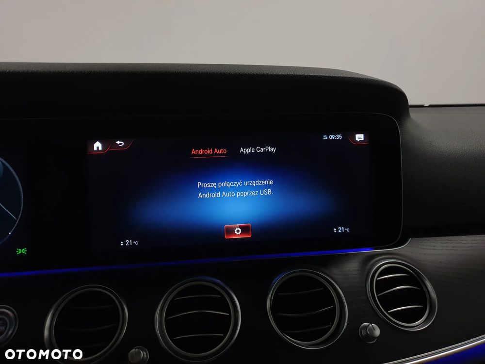 Mercedes-Benz Klasa E 300 de 4Matic 9G-TRONIC AMG Line - 17