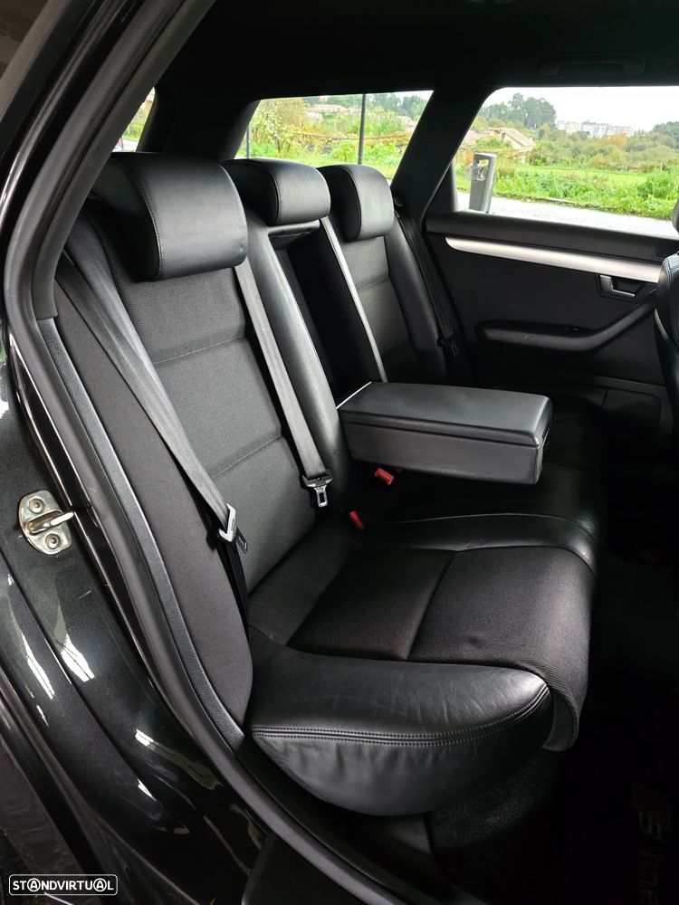 Audi A4 Avant 2.0 TDI S-line - 6