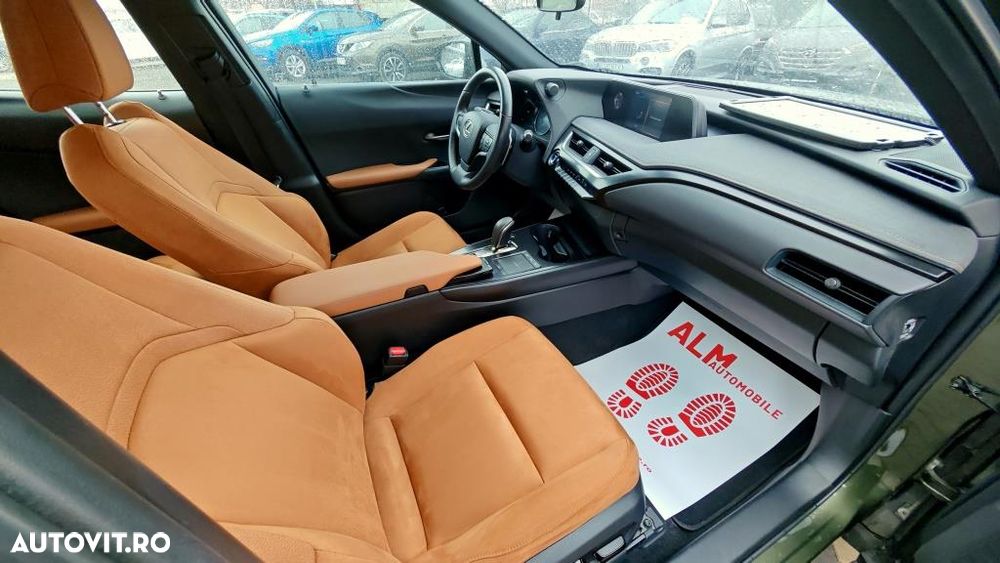Lexus UX 300e Luxury Line - 7