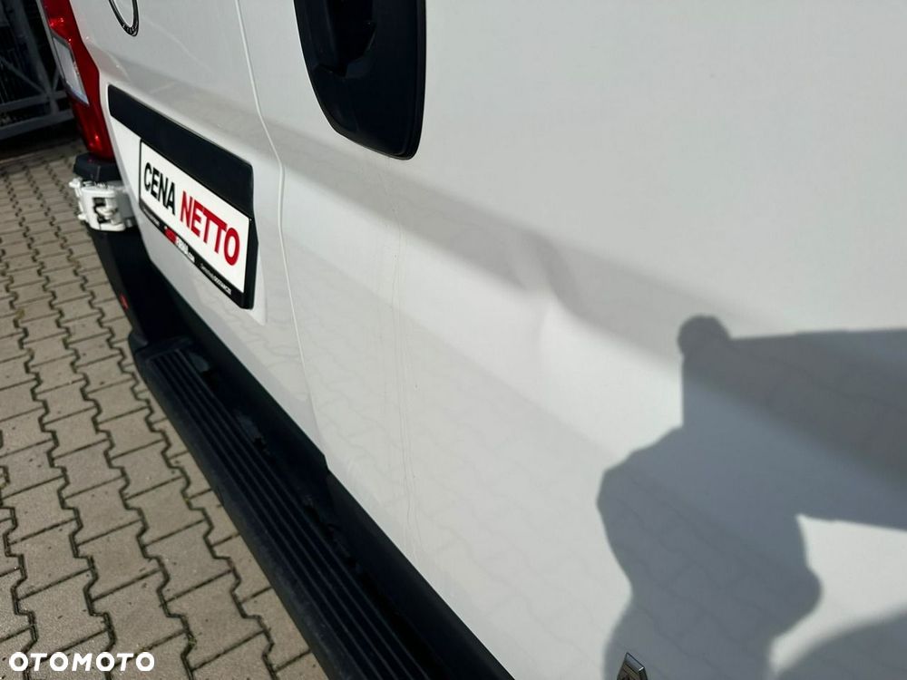Opel Movano - 16
