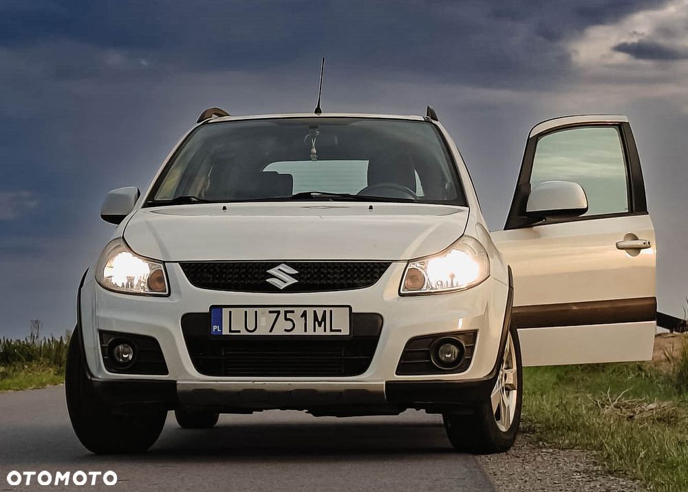 Suzuki SX4 2.0 DDiS 4x2 Comfort - 2