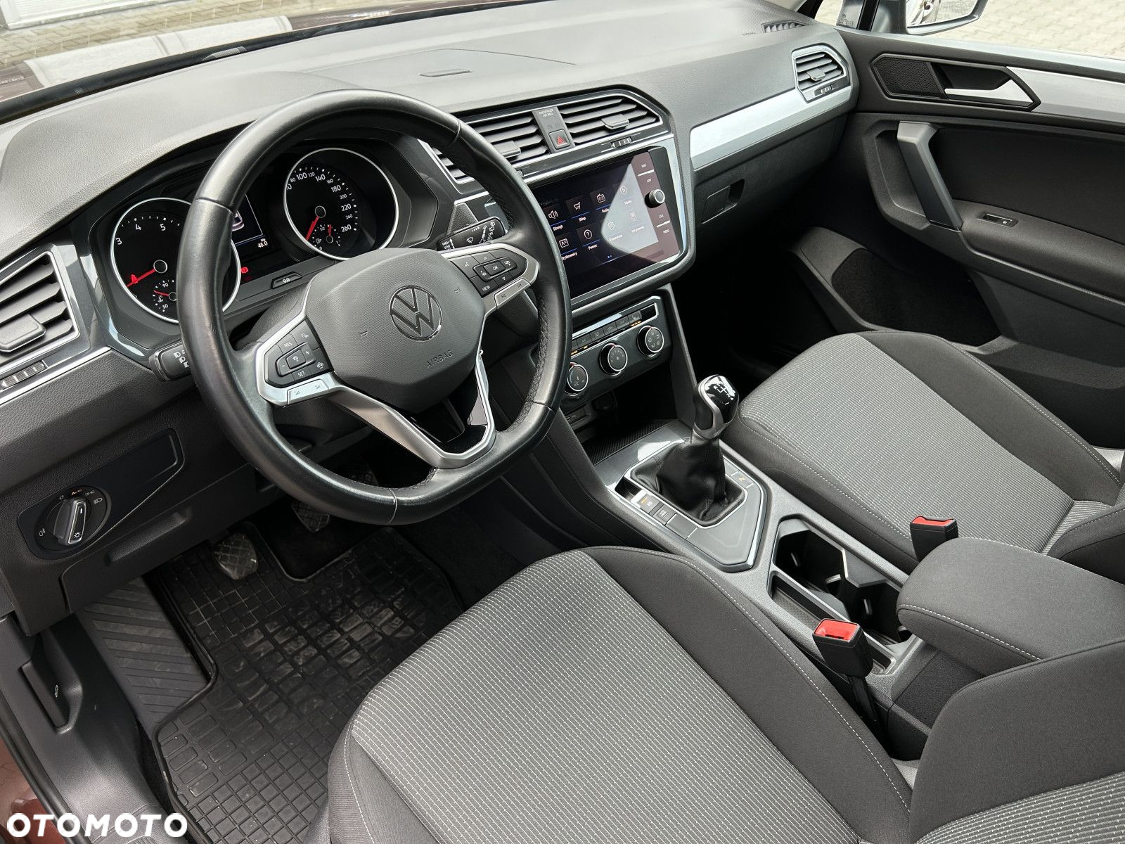 Volkswagen Tiguan - 7