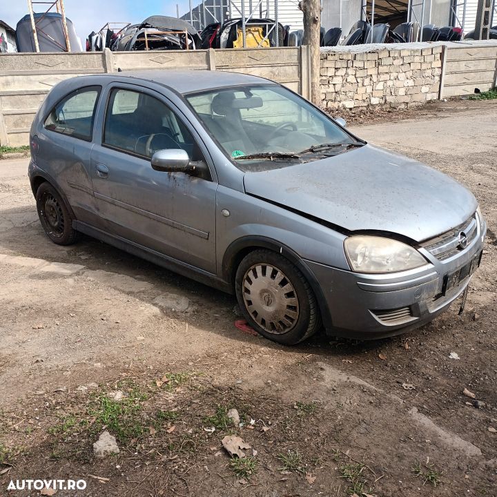 Dezmembrari  Opel CORSA C  2000  > 2009 1.2 Twinport Benzina - 3