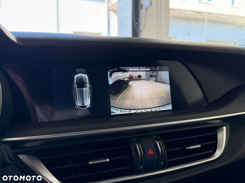 Alfa Romeo Stelvio 2.0 Turbo TI Q4 - 28
