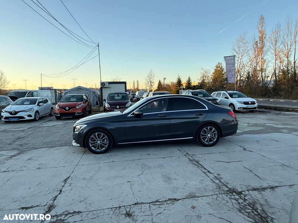 Mercedes-Benz C 220 d 4MATIC Aut. - 16