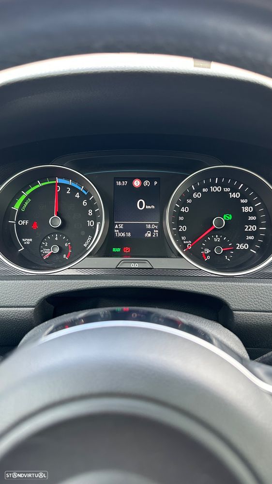 VW Golf - 21