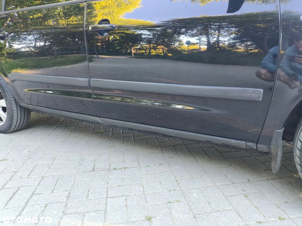Volkswagen Sharan 1.8T Comfortline - 11