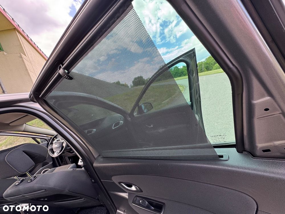 Renault Scenic - 23