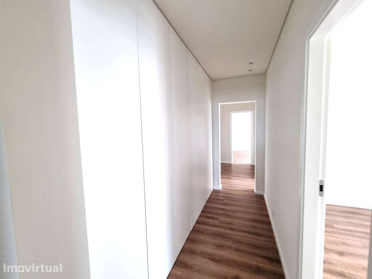 APARTAMENTO, 50 METROS DA PRAIA, PÓVOA DE VARZIM - Grande imagem: 5/15