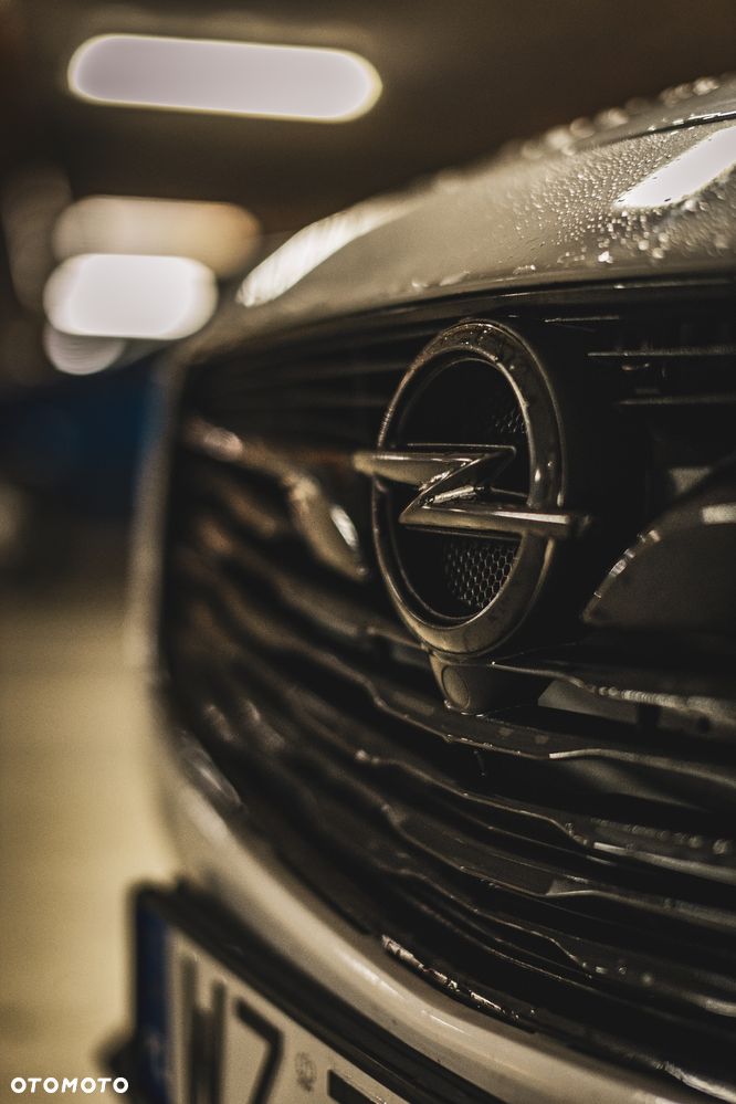 Opel Insignia 2.0 CDTI 4x4 GSi S&S - 4