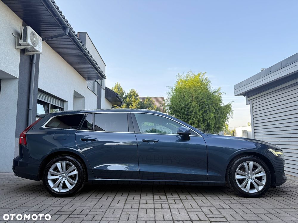 Volvo V60 D3 Momentum Pro - 5
