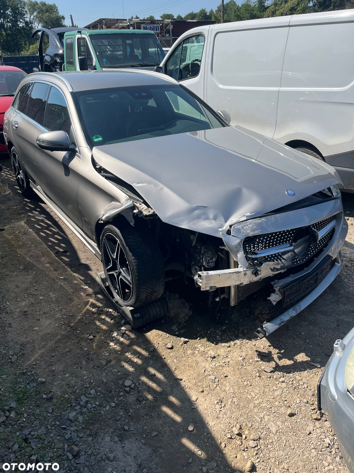 Mercedes-Benz Klasa C 220 d 4Matic T 9G-TRONIC AMG Line - 23