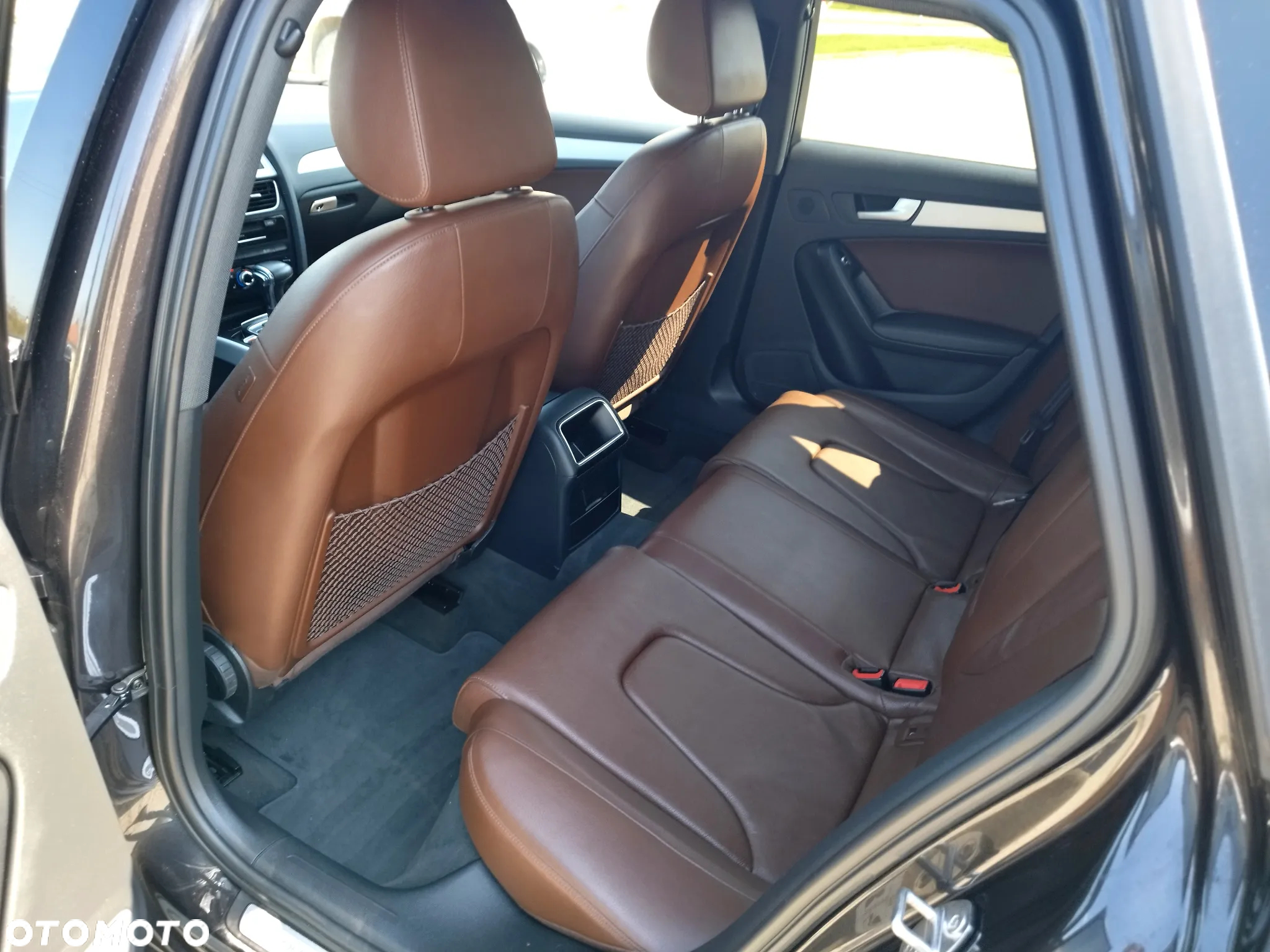 Audi A4 Allroad 2.0 TDI Quattro S tronic - 24