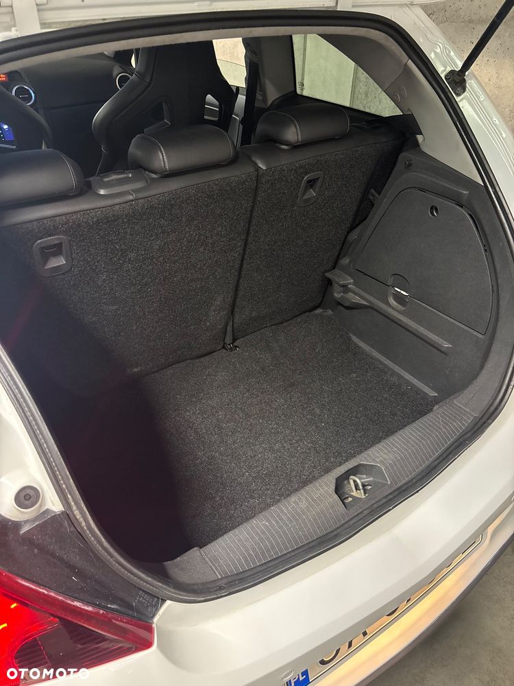 Opel Corsa 1.6 Turbo OPC - 40