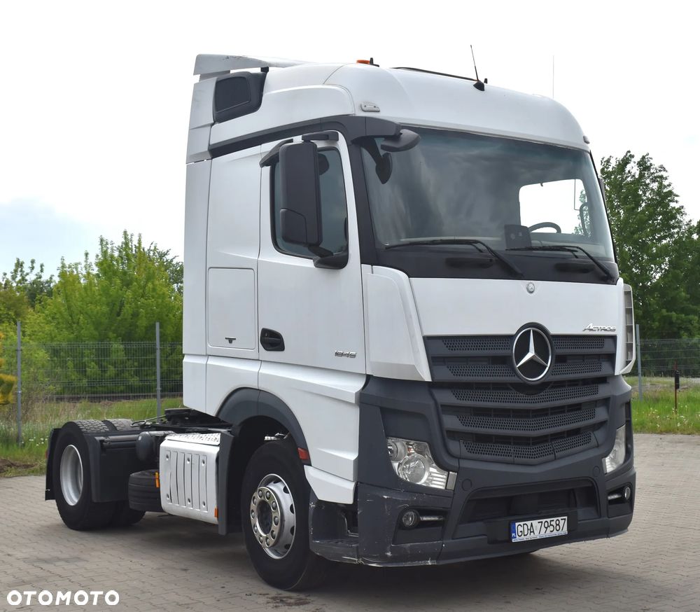 Mercedes-Benz Actros 1845 - 9
