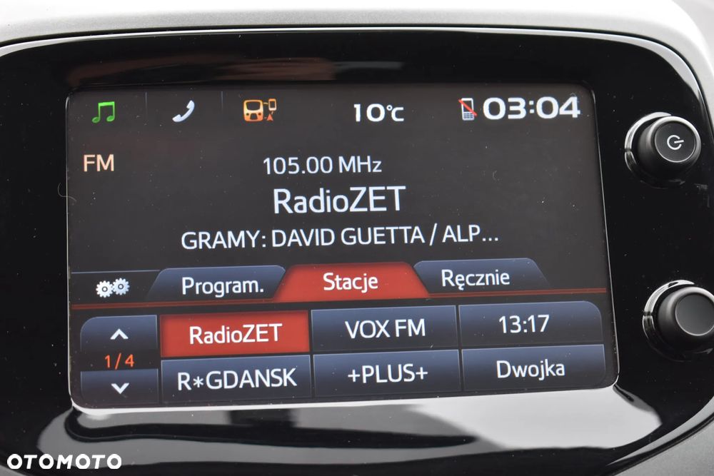 Toyota Aygo x.shift x-play connect - 36