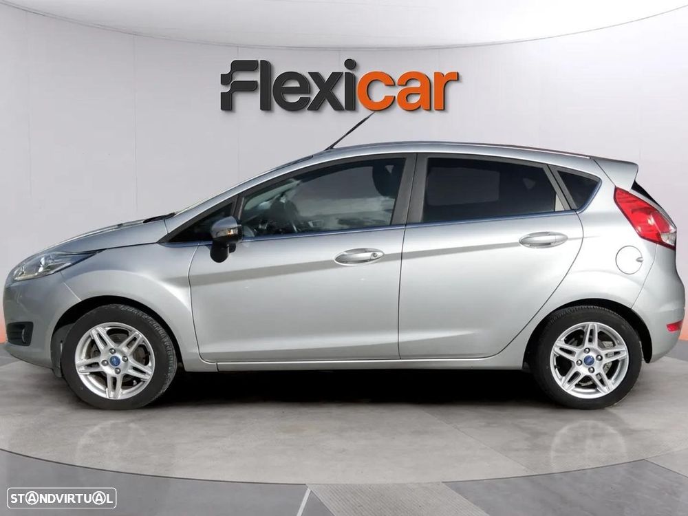 Ford Fiesta 1.5 TDCi Titanium - 4