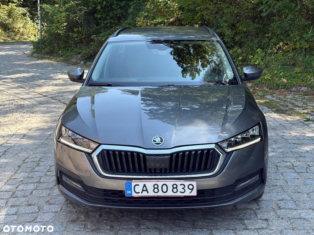 Skoda Octavia 2.0 TDI Ambition DSG - 23
